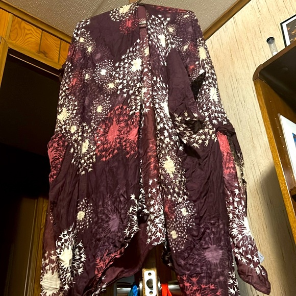 NWT Star / Pretty Splatter design Kimono / throw - super lightweight OSFA - Picture 4 of 5